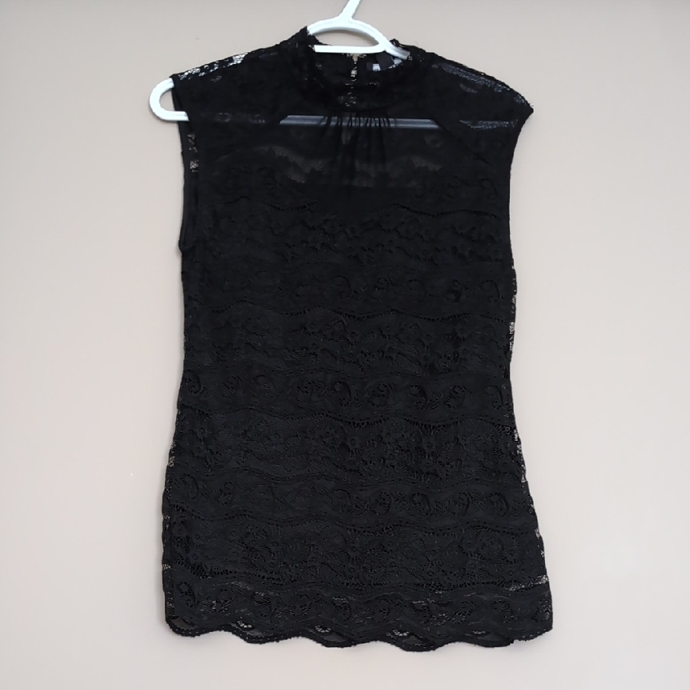 Black Lace Sleeveless Top